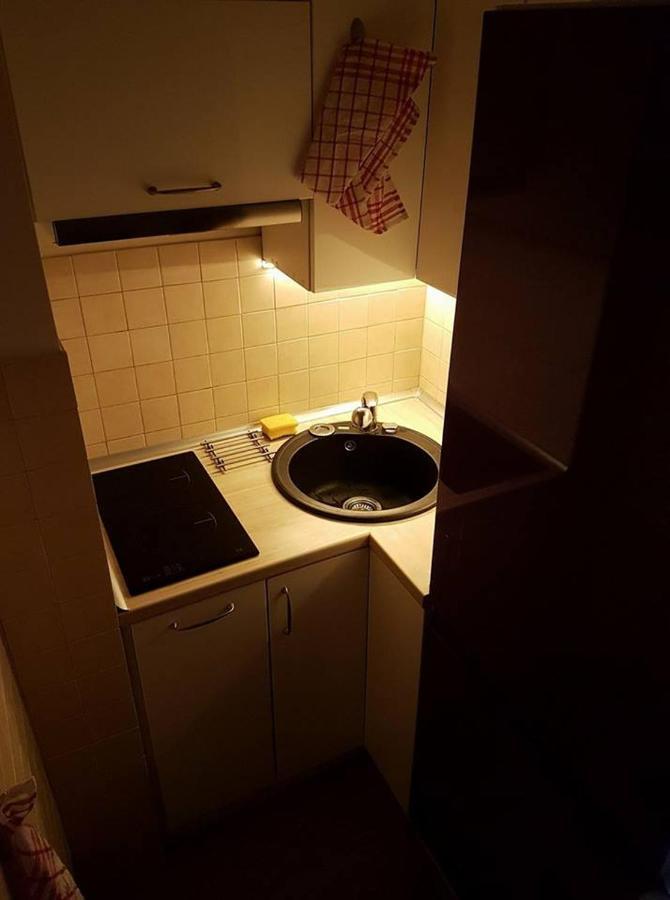 Old Town Garden Apartment Netflix Warschau Exterior foto